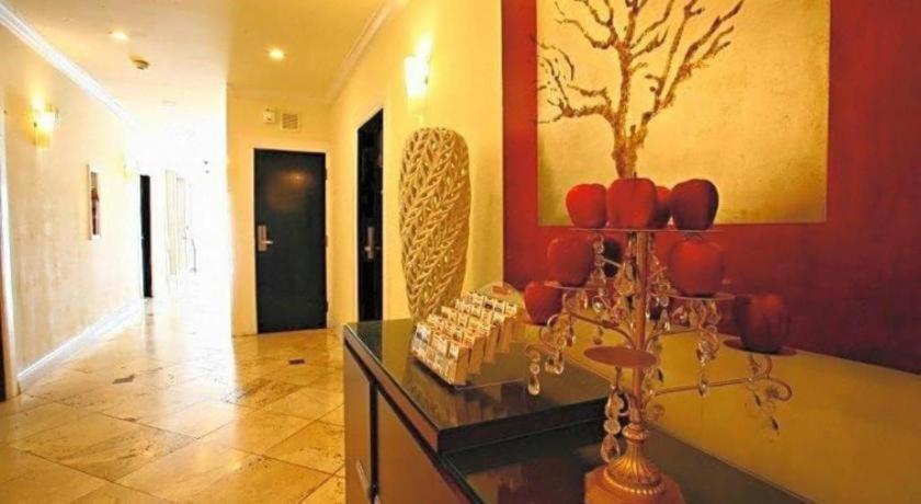 Odyssey Of South Beach Apart Hotel Miami Beach Exterior foto